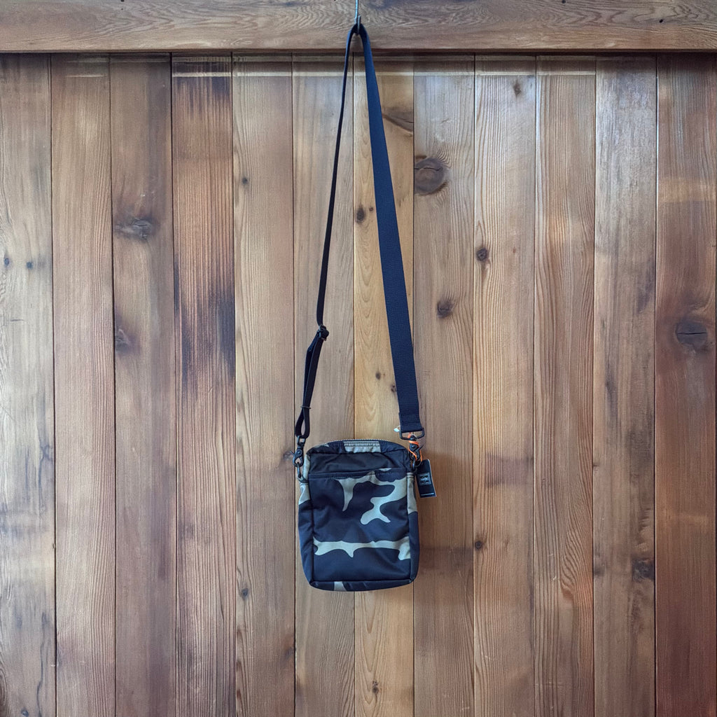 PORTER counter shade shoulder bag vertical woodland khaki 381 PORTER counter shade shoulder bag vertical woodland khaki 381