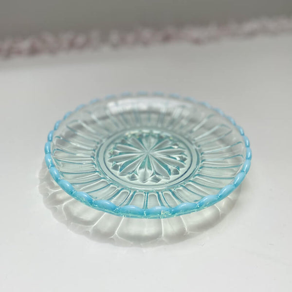 Yukinohana (Snow Flower) Glass Dessert Plate, Mint Blue - Cotton Sheep